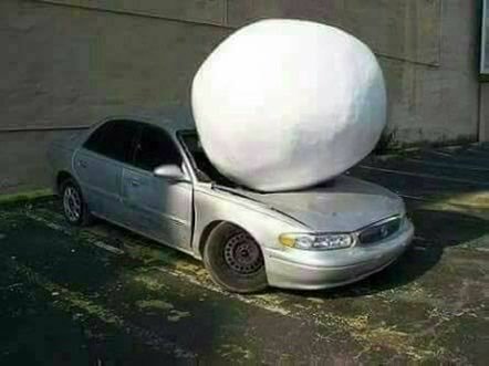 RudaveacoRuben's tweet photo. Espero que el granizo no se haya caído por mi auto..😅 https://t.co/HPoohkGCVv