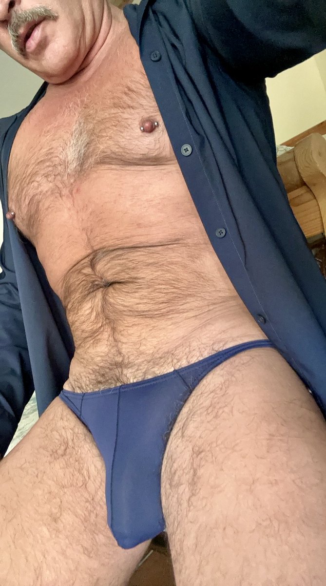 mascmike69's tweet photo. It’s my birthday and this is what 57 looks like on me… 💙💙💙💙 https://t.co/QrJgvkXL2i