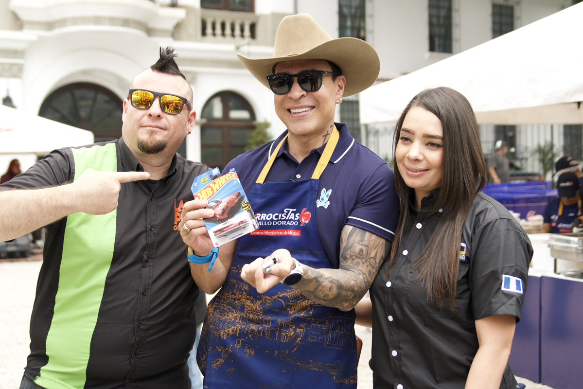 RegTerZ1NMixco's tweet photo. #Expo #Hot_Wheels 🏎️

Desde el más pequeño hasta el más grande fue parte de este #evento, #gracias a La Pista Original GT, ARD Gomas y ARD Hot Wheels y #coleccionables, vivimos momentos de #emoción 🏁
#ConstruyendoElFuturo #500añosmixco https://t.co/1xB18yTUPi