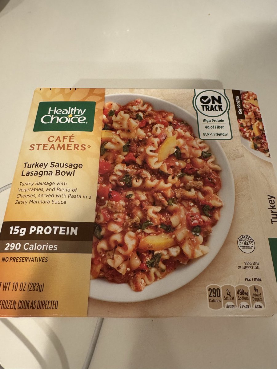 mgimbut's tweet photo. Hey Healthy Choice @HealthyChoiceB  why does your Perfect Balance Cafe Steamers Turkey Lasagna Biwl have no Turkey and no Sausage? https://t.co/DzVgYuc1nf