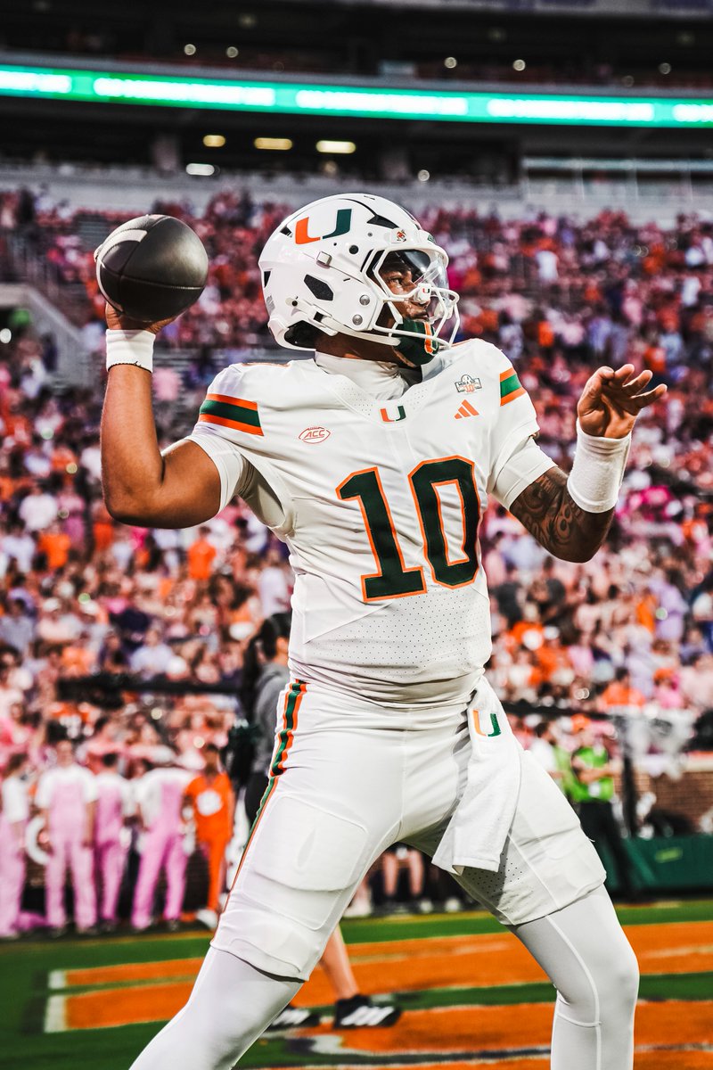 CanesFootball's tweet photo. QB1 🤝 https://t.co/WtKS1C51Z6