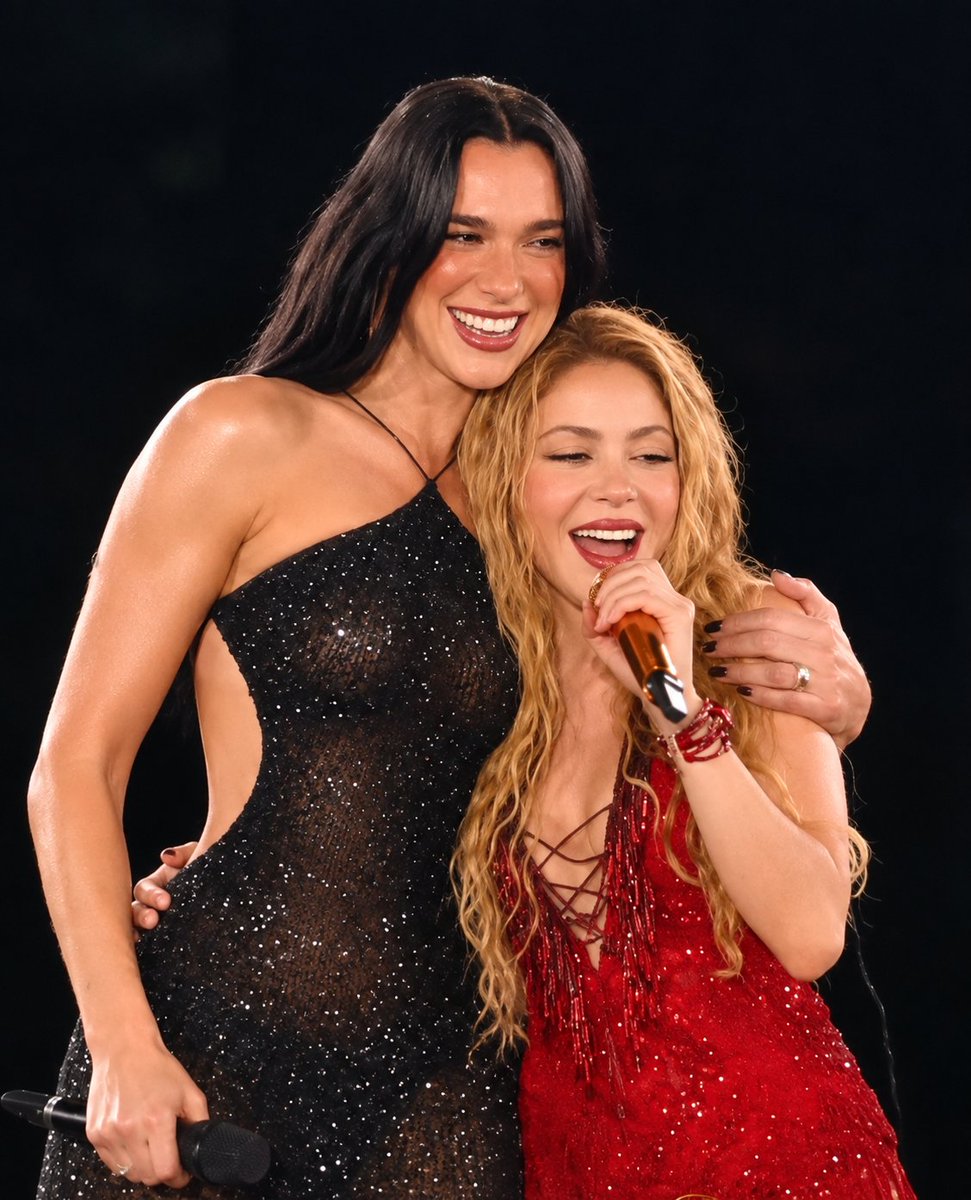 Panucci_06's tweet photo. Dua es un monumento y Shakira ENORRRME. Dos gigantes, dos bellezas, una Antología para la historia. 👑🔥
#Shakira #Shakira https://t.co/EI8a5SXUI9