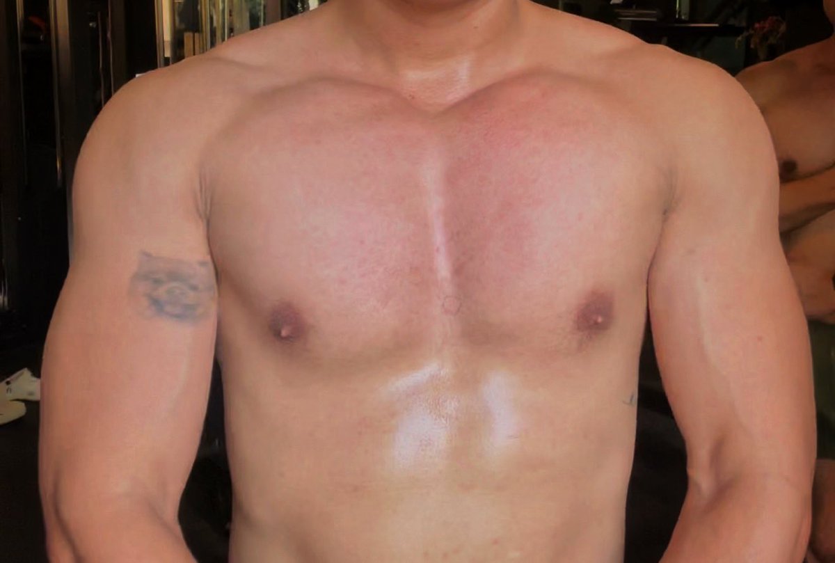 callmemalonmm's tweet photo. #เล่นอก #ออกกำลังกาย #ฟิตเนส #gym ##โคกกลอย #พังงา #ภูเก็ต https://t.co/vFvo7x4zG9