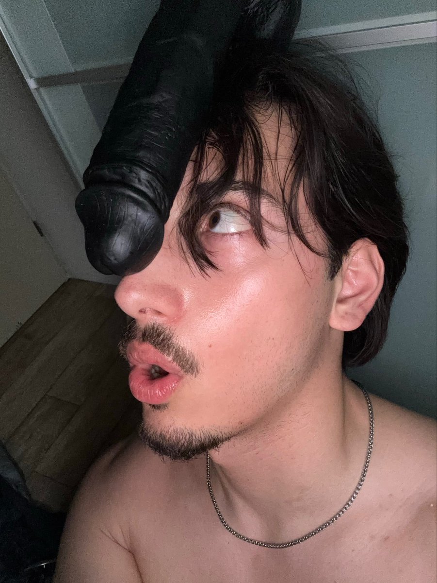 exposejilles's tweet photo. he’s such a hot bbc slut

#bbc #dildo #twink #gay #gayporn #exposed #chudai #wataa #oral https://t.co/NO9smVWpUR