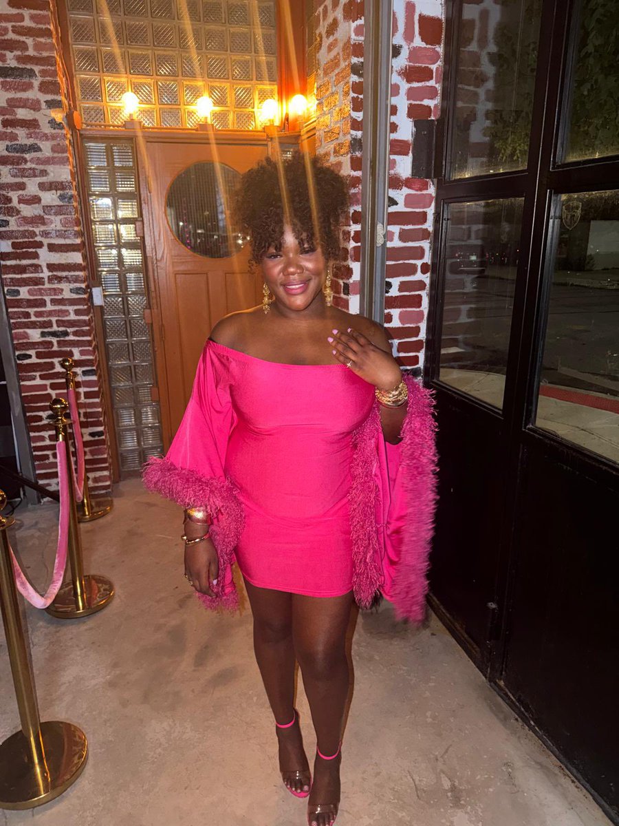 ManunuCherie's tweet photo. Everything pink 🫦 https://t.co/yLhbaGsy8i