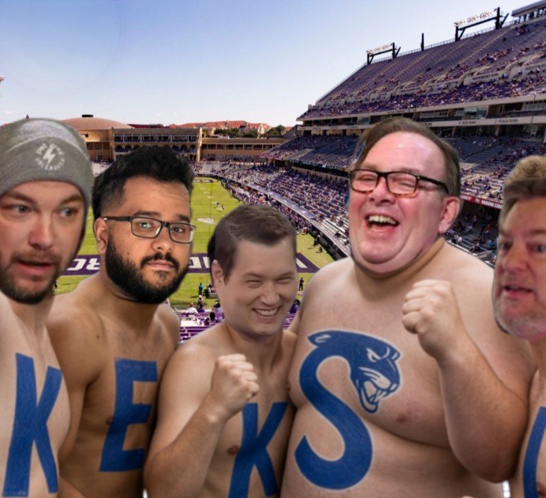 Texasbizzle1's tweet photo. @PatUnleashed @KeithMalinak @realKrisCruz @StuDoesAmerica @JeffyJFR #CTF #PatHeads 

Who's ready for the game ?!?
( These guys ! ) https://t.co/yBdz4plVZd