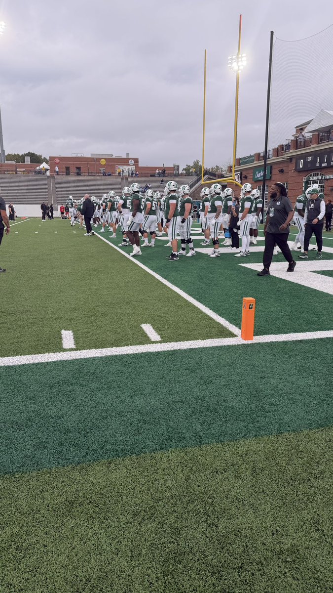 nicholas2029_'s tweet photo. Thank you for the game day visit @CharlotteFTBL I had a great time and a great experience at the game @tbanks1906 @BHarrison92 @CGBlackKnightFB @TreyFrom478 @RecruitGeorgia https://t.co/5177CGup5c