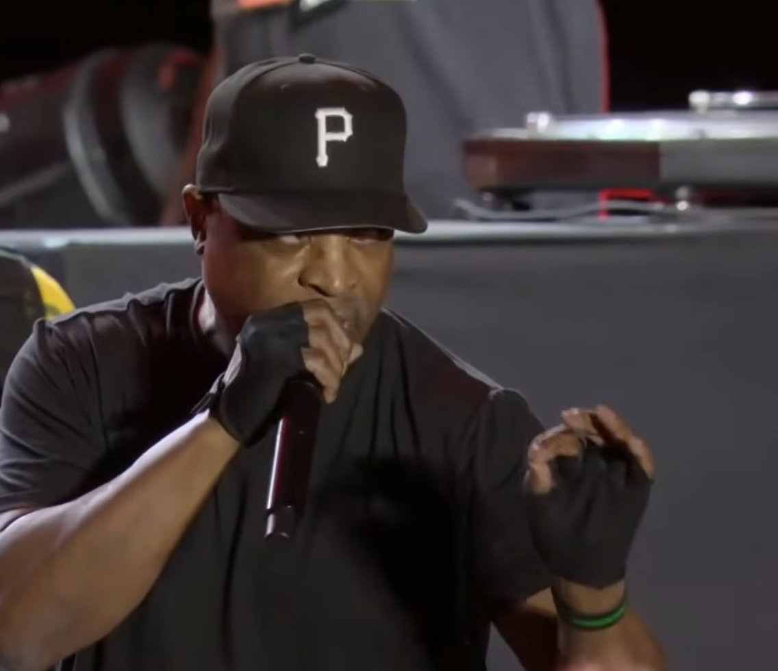 consequence's tweet photo. Chuck D at Power to the People Festival: "This concert is not brought to you by Ed Sheeran's promoters. Free Palestine. Free Haiti. And please, free a closed mind." https://t.co/sfyd6wOuRW