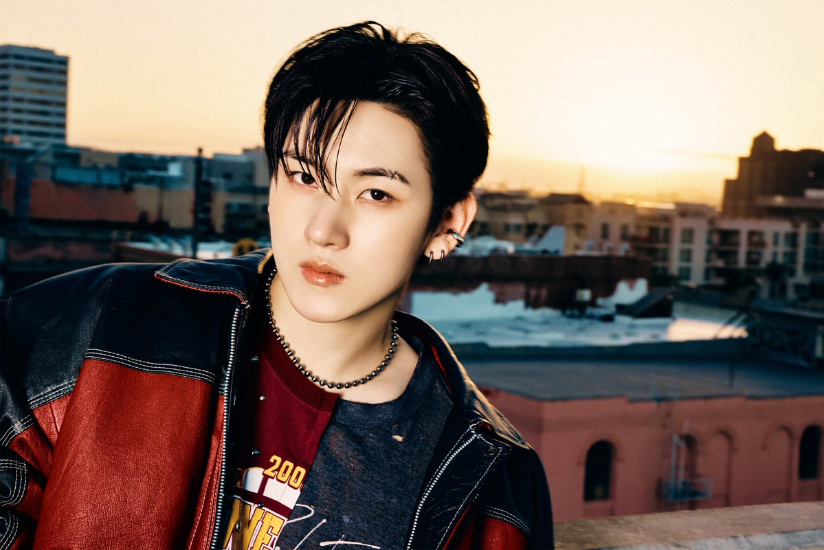 Spain_KickFlip's tweet photo. Fotos del MV "Kick Off The Wall" 💛🏙️ #Kyehoon

5.º mini álbum "KICK OFF THE WALL Pt. 1"
06.10.2026 6PM (KST) (11 AM España) ¡lanzamiento!

Pre-save &amp; Pre-add : https://t.co/24F1tgDGkH

#KickFlip #킥플립
#KICKOFFTHEWALL_Pt1 
#KickOffTheWall #계훈 https://t.co/Bma9eyzjtp