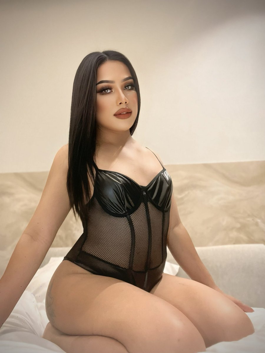 pepaceful's tweet photo. #jeddah_ladyboy
#ladyboy_jeddah https://t.co/GrrpL1nhvC