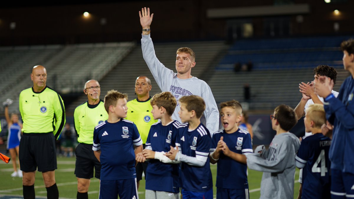 UNHMSoccer's tweet photo. Welcoming back UNH legend Josh Bauer to Wildcat Stadium tonight! Josh will be inducted into the UNH Athletics Hall of Fame tomorrow.

#TheCollective | #AEMSOC https://t.co/I3VQMf7dX2