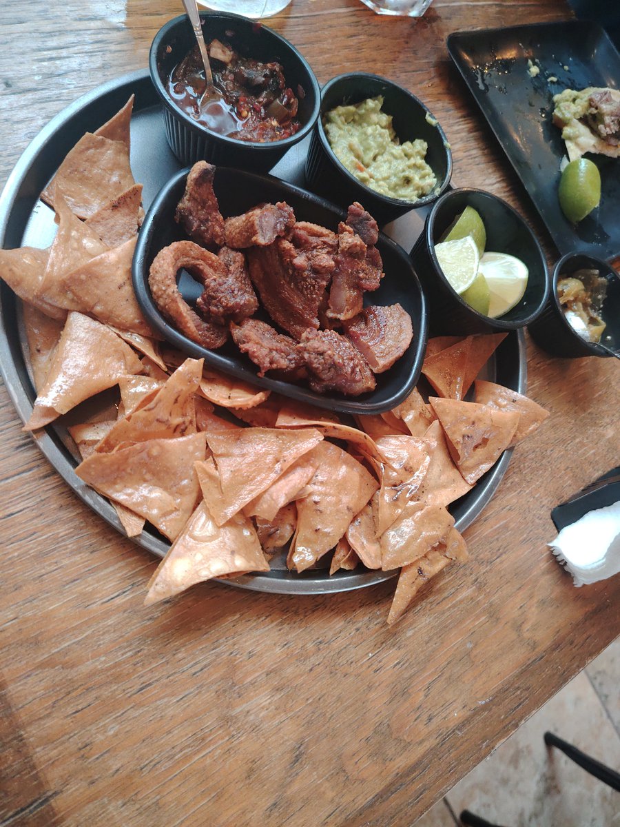 GABOMOR83's tweet photo. #FoodPorn Patio 3 https://t.co/GKxpP4A1n7