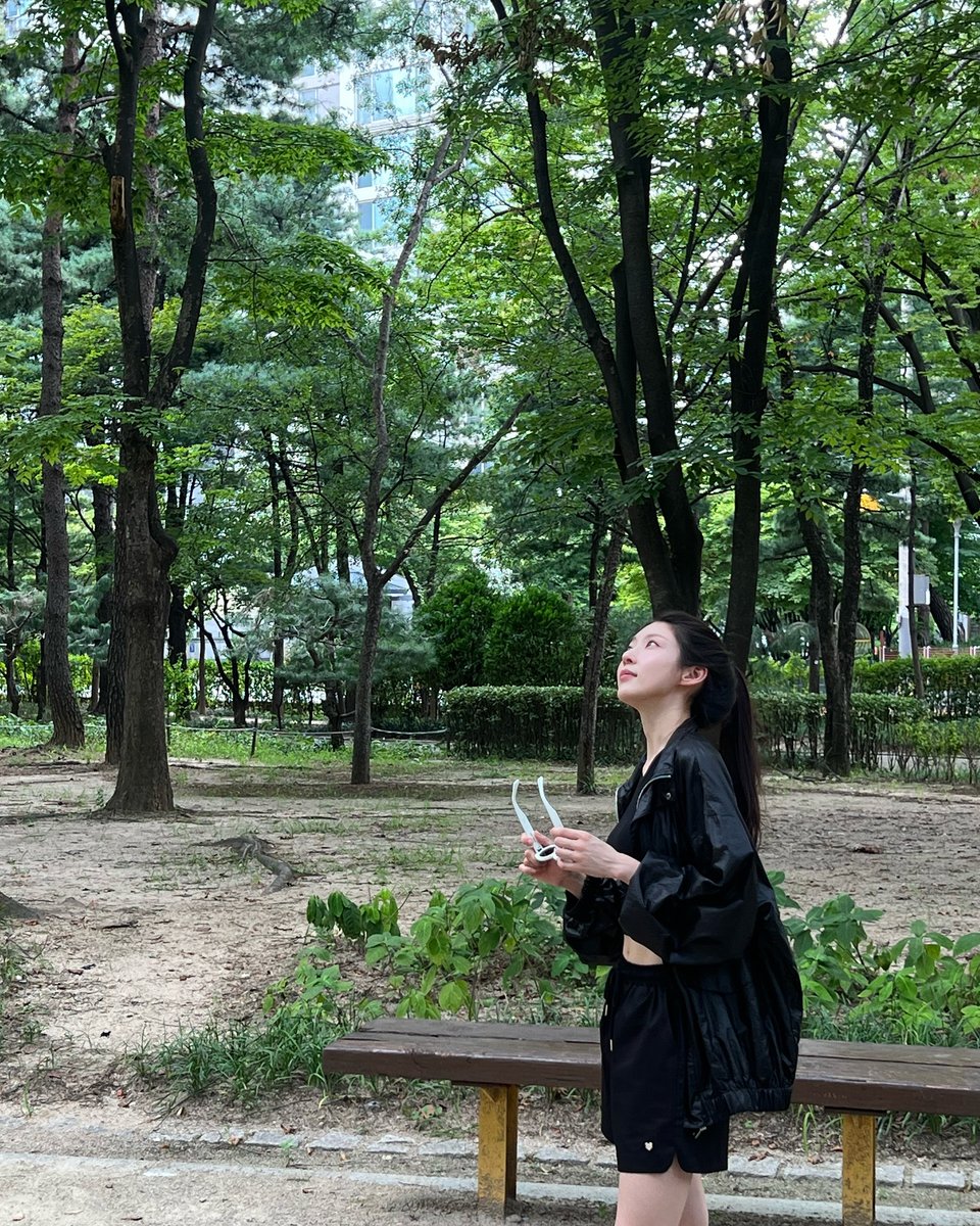 ludmilacp's tweet photo. 世界中に星はたくさんあるけど、僕の目には君しか映らないよ。心に留めておきたい言葉。 🎉💯
YvSBk https://t.co/k6IKLXXhuE