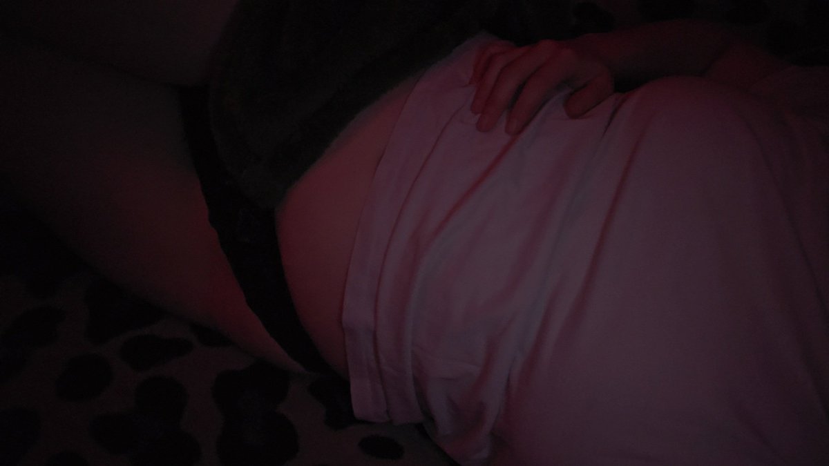 cakemetal_'s tweet photo. Save this for later! Or look at it now and let it drive you a little crazy since you can't touch~ 🕷🌑😊

#nsfwtwt #moothunt #bi #girl #stoner 

Finally back home from work, so exhausted🥱💤 https://t.co/CFY0KB9iwR