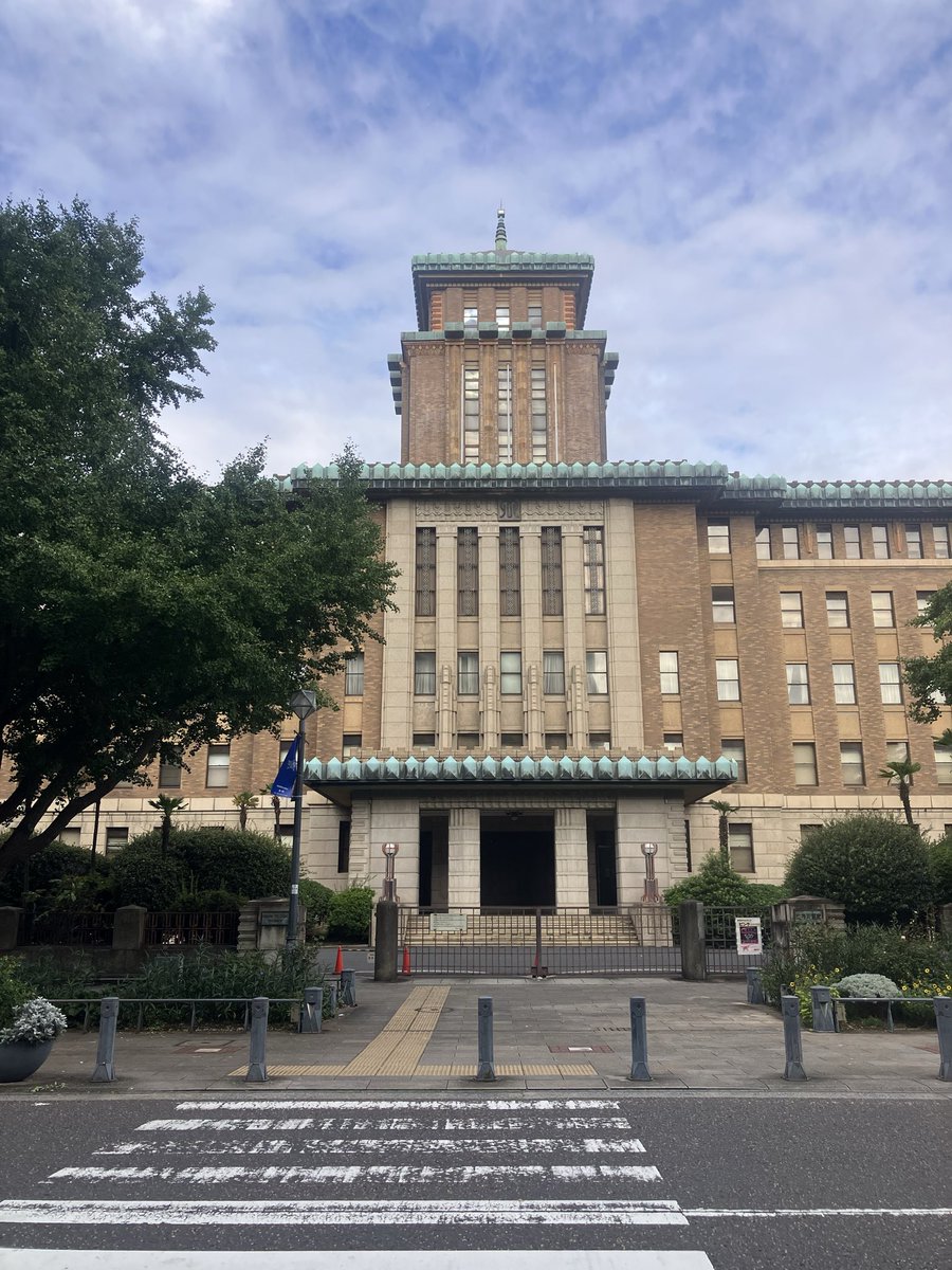 FUKUDAMOUNTAIN's tweet photo. 神奈川県庁 https://t.co/YoOBOZUEfJ