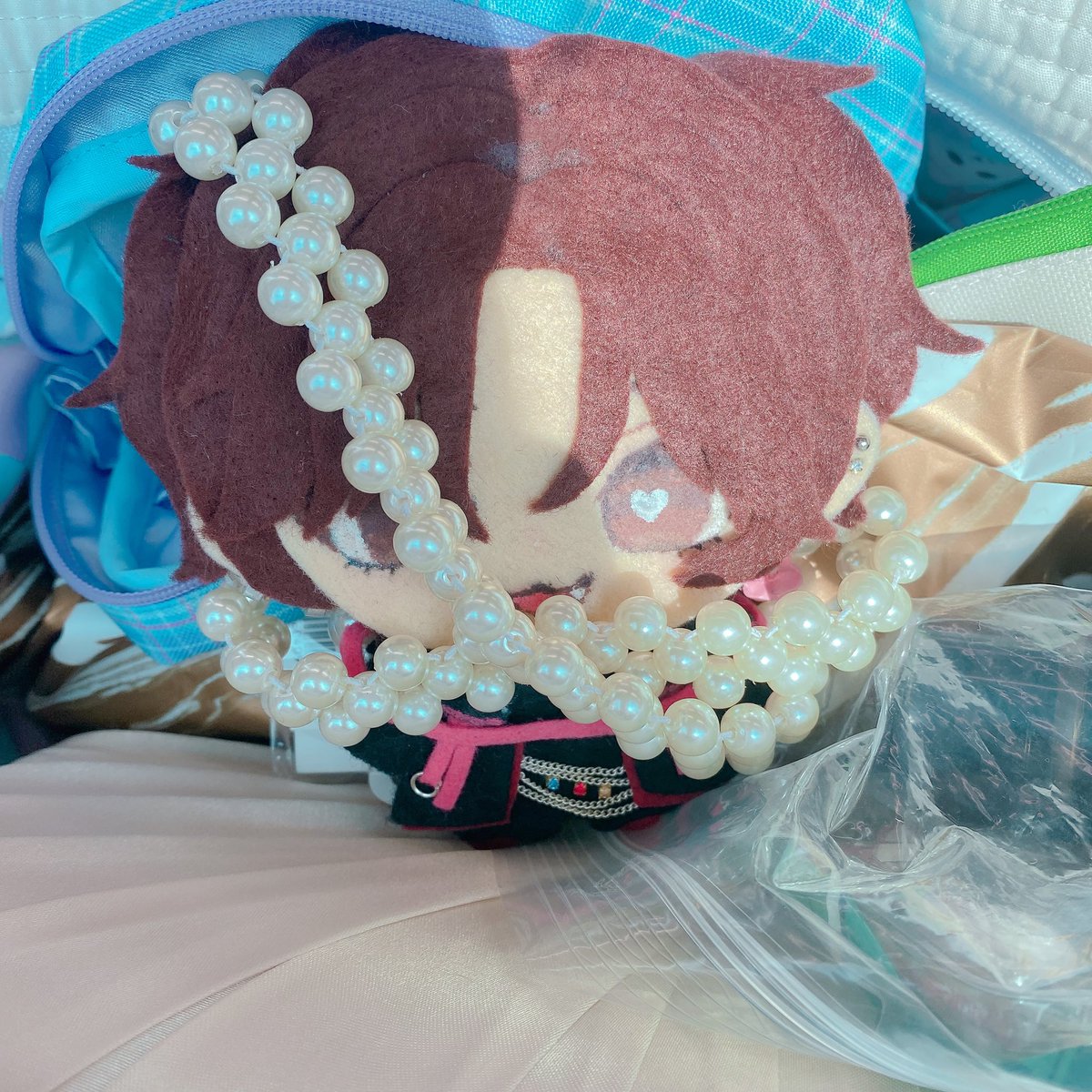 aasamiyak0's tweet photo. 結婚式の日に寝坊笑えーん！！
でも楽しみすぎて寝れなかったのはある💖
気合いで電車間に合ったよ旦那に感謝🙏
タリもしっかり乗車₍ᐢ ɞ̴̶̷.̮ɞ̴̶̷ ᐢ₎​💕 https://t.co/13CbBIzwUh