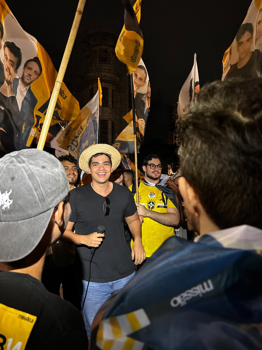 MiguelKazan's tweet photo. O futuro é NOSSO! https://t.co/HOTGJV7I5Z
