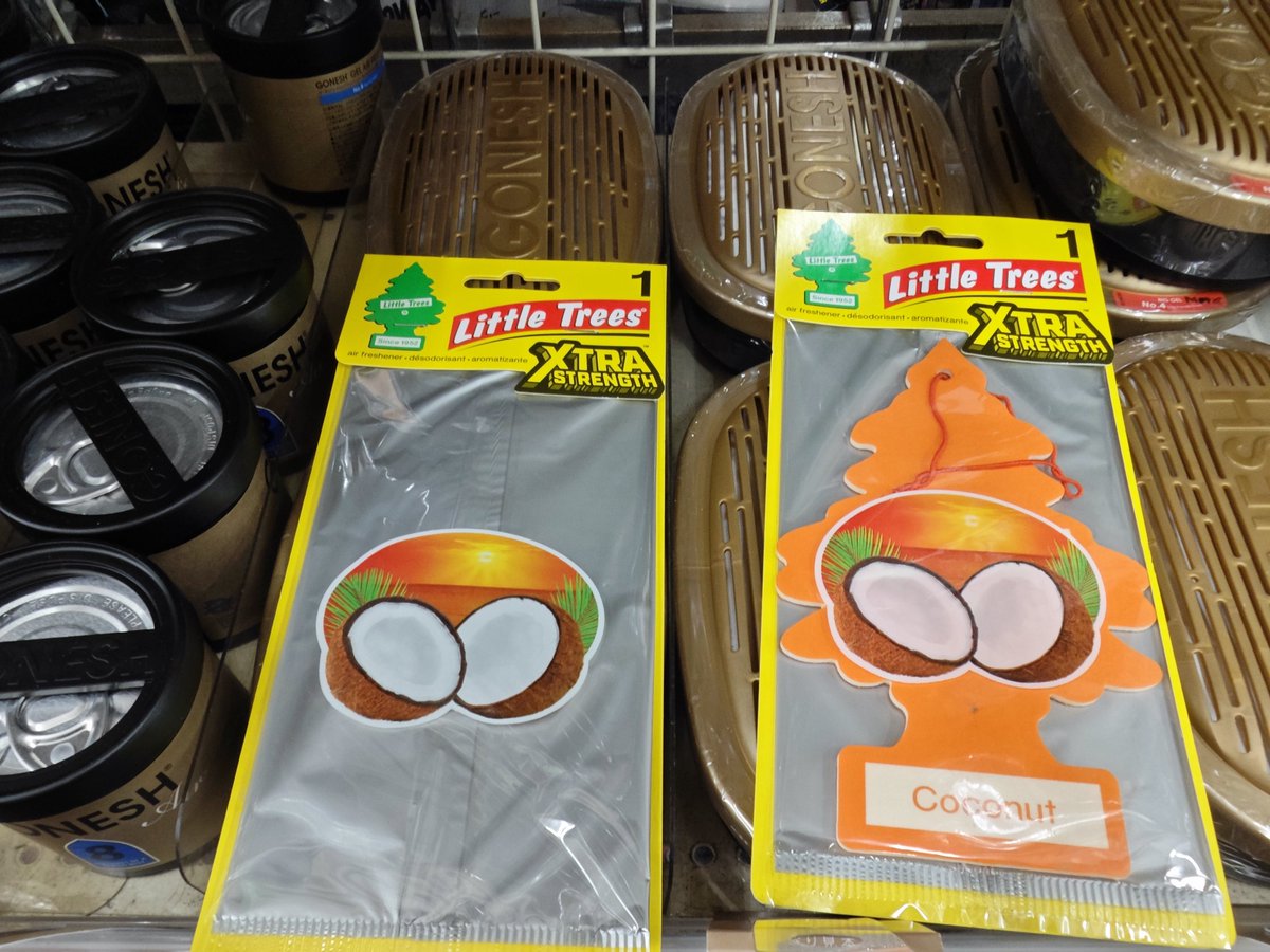 drop4300's tweet photo. すごい不良品発見した。
大事な中身が入ってないw
#カーフレッシュナー
#LittleTrees
#Coconut https://t.co/82UvcR4vVk