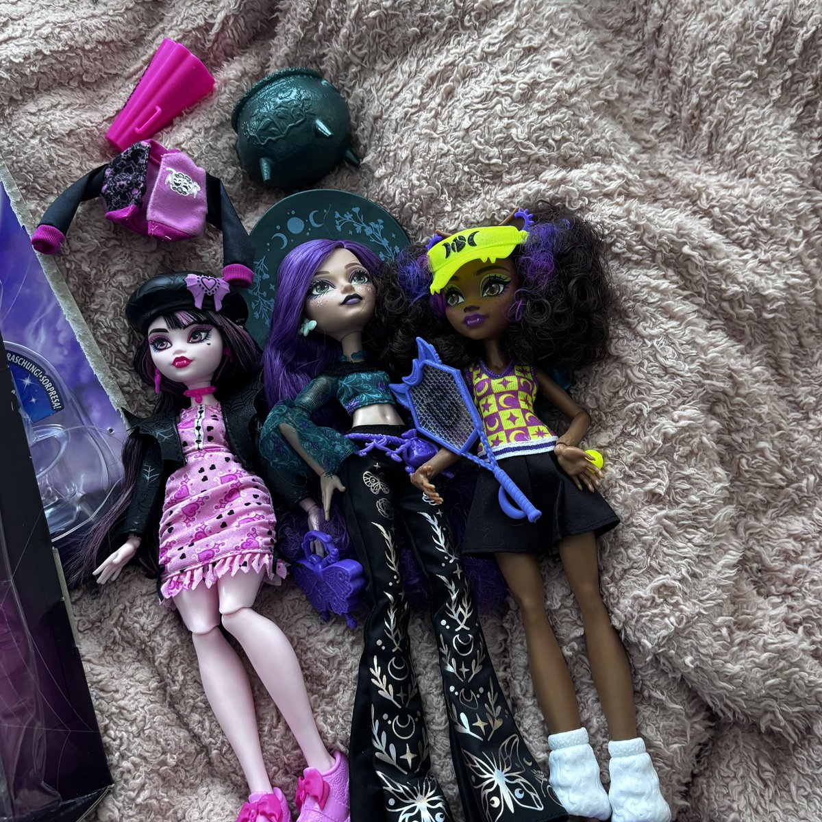 StopAoife's tweet photo. my bestfriend from the US ordered me dolls ☹️☹️ i love her so much https://t.co/oZ1tX4MomH