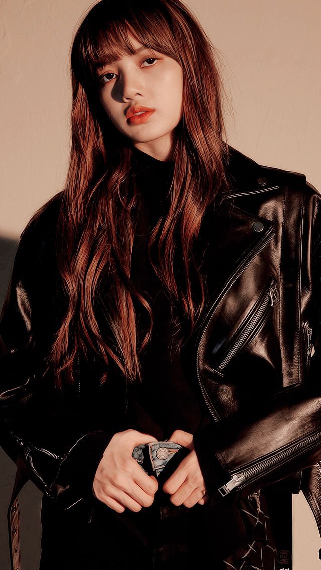 rubyaleister's tweet photo. of course Jennie and Lisa 
Jenlisa 🫦 🖤 https://t.co/iqFd6UCbns