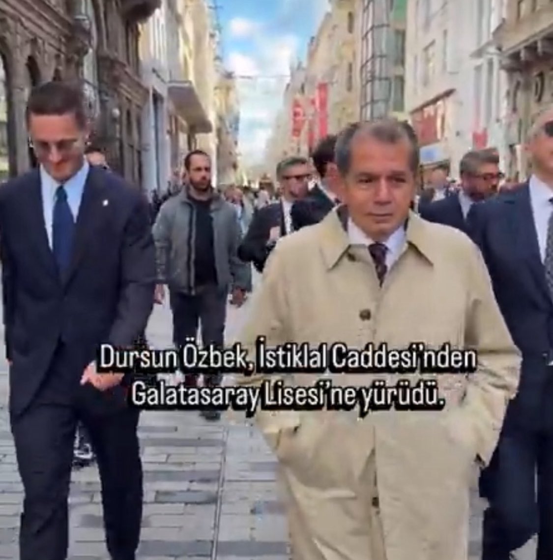 Mr_Senator12's tweet photo. Fıtrat değişir sanma kan aynı kandır Fetö kanı. https://t.co/lhHEE2JvmF