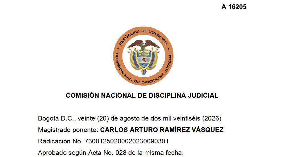 Melovides's tweet photo. ¿Puede el juez disciplinario imponer a un abogado una sanción de suspensión por un término inferior al mínimo previsto legalmente, bajo el argumento de ejercer facultades de dosificación de la sanción?

No. La facultad de dosificación del juez disciplinario está sometida estrictamente a los límites fijados por el legislador. Por tanto, imponer una suspensión por un término de un (1) mes, cuando dicho lapso se encuentra por fuera de los márgenes temporales legalmente establecidos, no constituye una simple irregularidad en la graduación de la sanción, sino la creación de una modalidad sancionatoria inexistente en el ordenamiento jurídico.

Enlace: (Perfil de Facebook) https://t.co/So1HC1KJ5Y