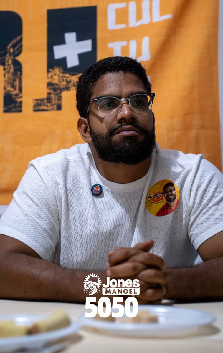 RomeroVeloso's tweet photo. Amanhã é Jones Manoel 5050 na cabeça e na urna! 
Vamos eleger um deputado que não se vende pro centrão. 
#Jones5050
#pernambuco https://t.co/O5qvTlvEvw