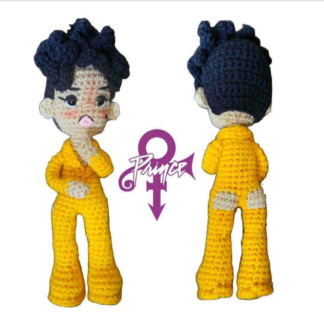 artdirectionk's tweet photo. Happy Purple sunny Sunday ๐ #Prince4Ever โฎ๏ธ #TimelessPrince https://t.co/SlTCVyul8W