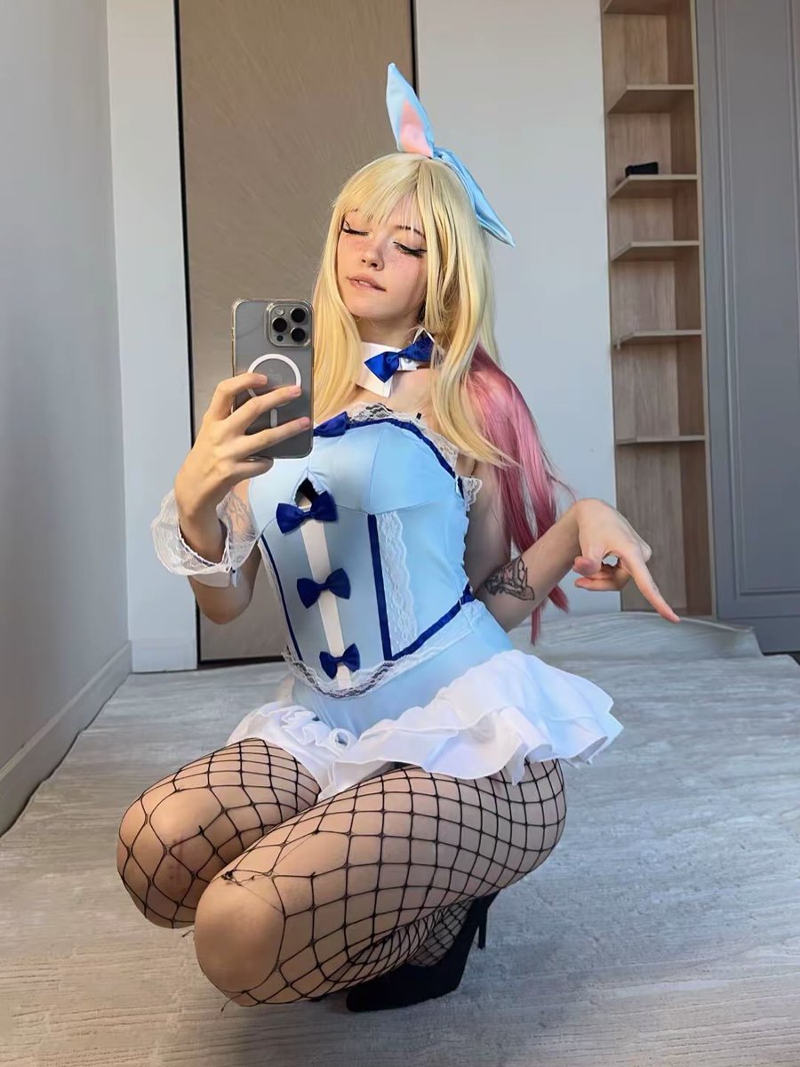 BellaFoxx19's tweet photo. Gostaram do meu cosplay? 
Me dêem notas ☺️ https://t.co/ggg8fDWiRq