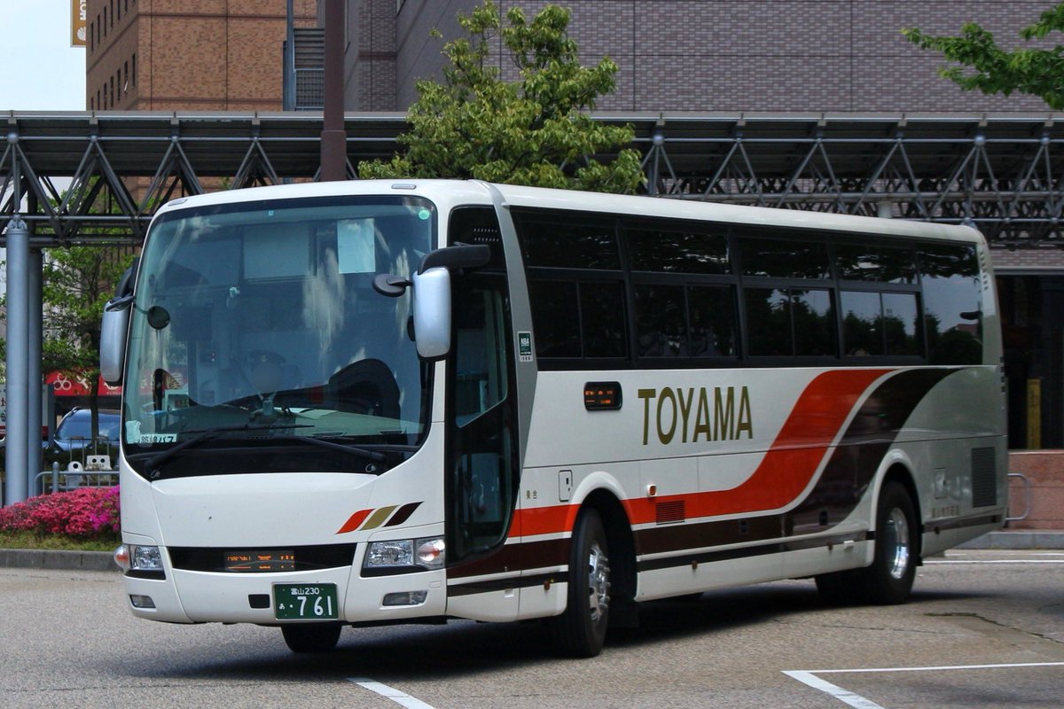 buscollection47's tweet photo. 富山地方鉄道
富山230あ･761
2017.05 https://t.co/xNnHZXCYn5