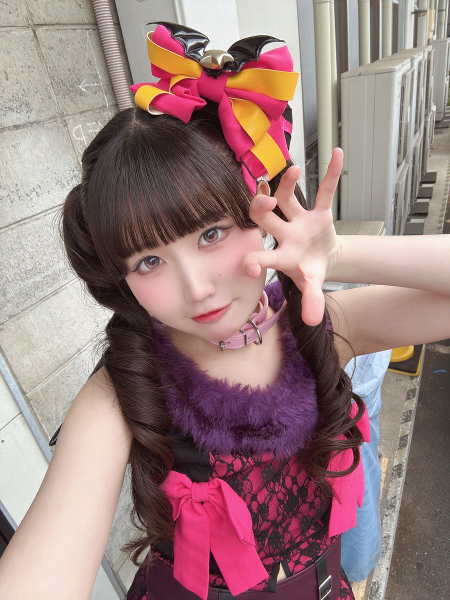 yagi_haruka's tweet photo. かわいい八木遥叶が、起床👊( ¨̮💪)
かわいい新幹線に乗ってかわいい金沢に向かいますﾆｮｫ~ﾝ❤️❤️❤️❤️❤️

このお衣装、絶対またいつか着させていただきたいﾅﾝ。なぜならかわいいから⸜( ◜࿁◝ )⸝︎︎🧡❤️🧡❤️🧡❤️ https://t.co/Q4hhsn1n09