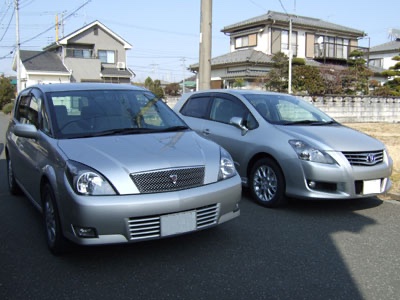sword0520's tweet photo. #カローラクロスGRスポーツ 169日目
#クラウンクロスオーバー 122日目
おはようございます⛅️
#Cセグメントで繋がろう
歴代愛車(軽自動車除く)は全てCセグメント🚗🚙
#オーパ
#ブレイド
#CT200h
#カローラスポーツ https://t.co/EiTp4zshHd