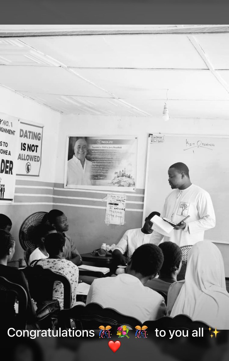 AjayiSuccess6's tweet photo. Kit opening went well, gratitude to Baba GOD🙏🙏🙏🙏🙏@Neolife @PNM https://t.co/T6cSYej2vc