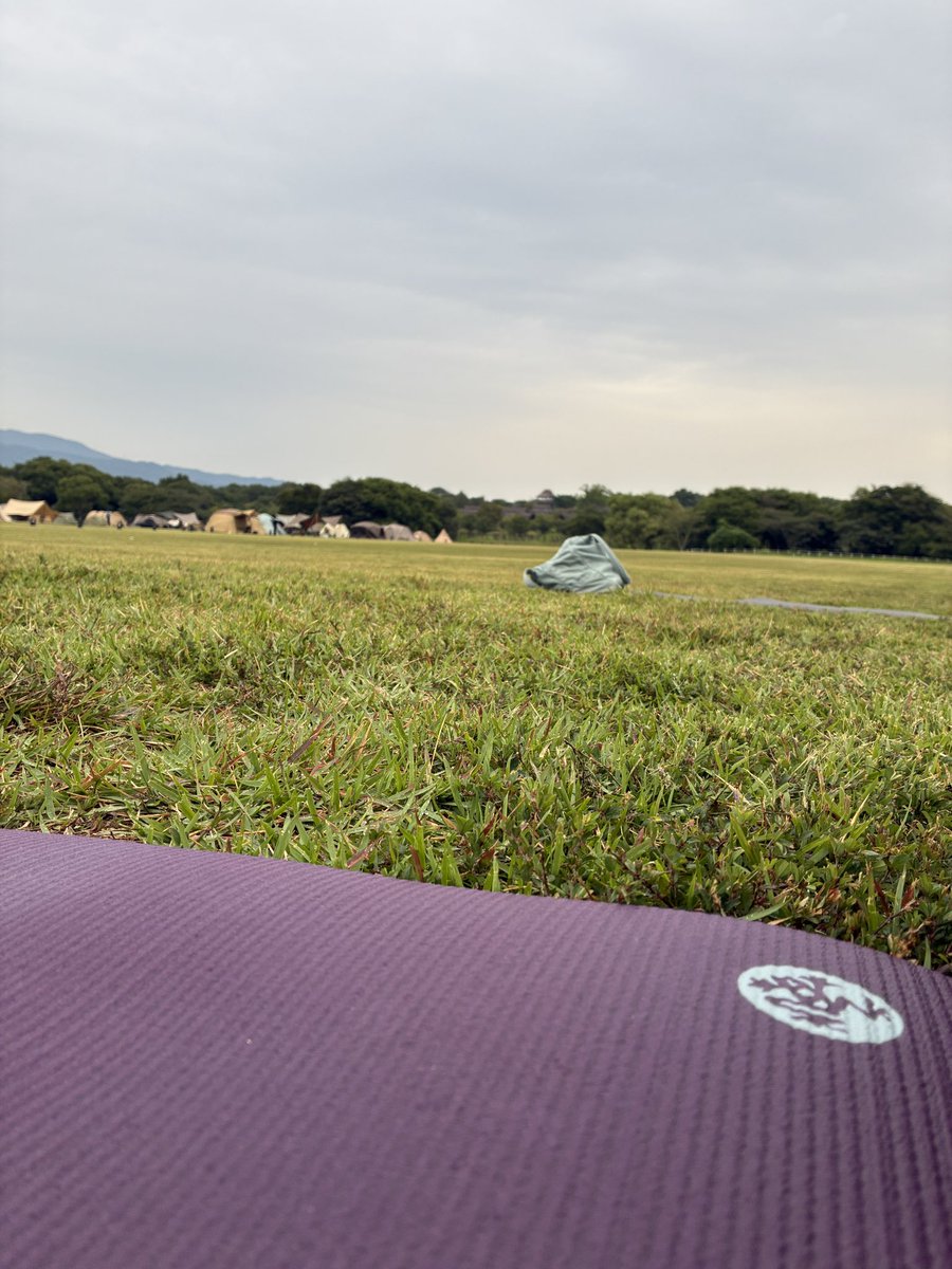 ayurcareer's tweet photo. 朝ヨガ@吉野ヶ里歴史公園 https://t.co/9xO0L8cunX