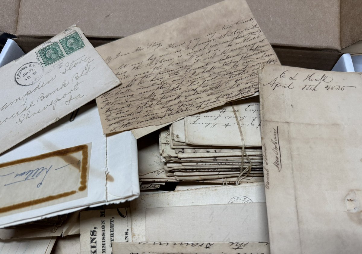 Jason_Brannon's tweet photo. It’s been pouring here in TX so most of my listings will be going live on FBM Monday!

Until then we’ve been focusing on live auctions on whatnot! Tonight will be an Ephemera auction with pictures and letters as early as the 1810s!

Love the variety that reselling has allowed me to have! Join me if you can!

https://t.co/raaaTp2bb4