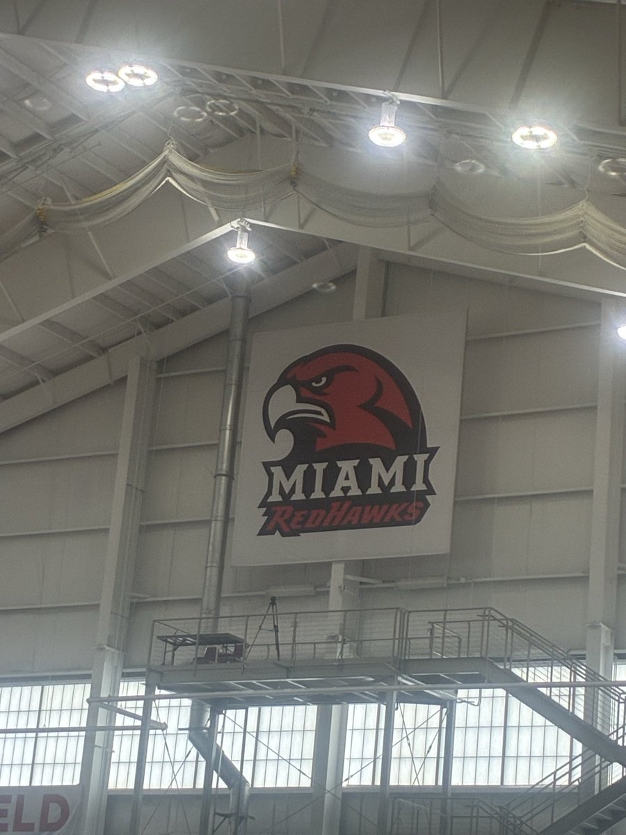 CJZilla0930's tweet photo. I want to thank @MiamiOHFootball and Coaches @LeoOtt123 @CoadyKeller1 @CoachZaneRies  For the Game Day Visit Invite I had a great time visiting Campus and meeting the staff https://t.co/q7Ecm9M3vp