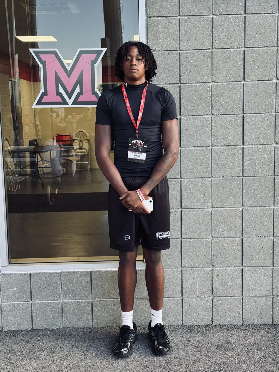CJZilla0930's tweet photo. I want to thank @MiamiOHFootball and Coaches @LeoOtt123 @CoadyKeller1 @CoachZaneRies  For the Game Day Visit Invite I had a great time visiting Campus and meeting the staff https://t.co/q7Ecm9M3vp