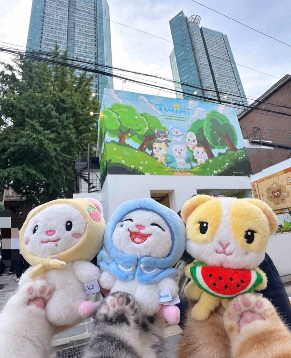 m0cha328's tweet photo. 오천만원을 써도 또 가고싶은 존귀팝업입니다..♡ https://t.co/G6U2eCzFkX