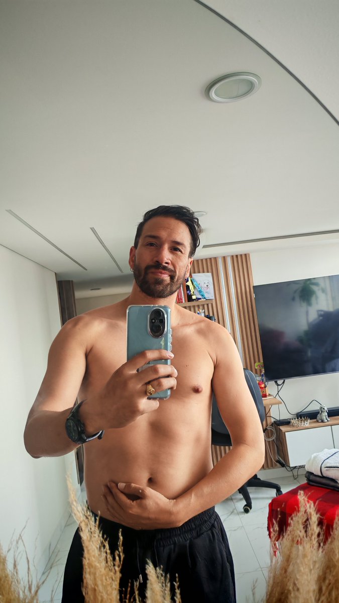 jhonrherrera's tweet photo. En Engativá con ganas de un arrunchito... https://t.co/6PIguvFExw