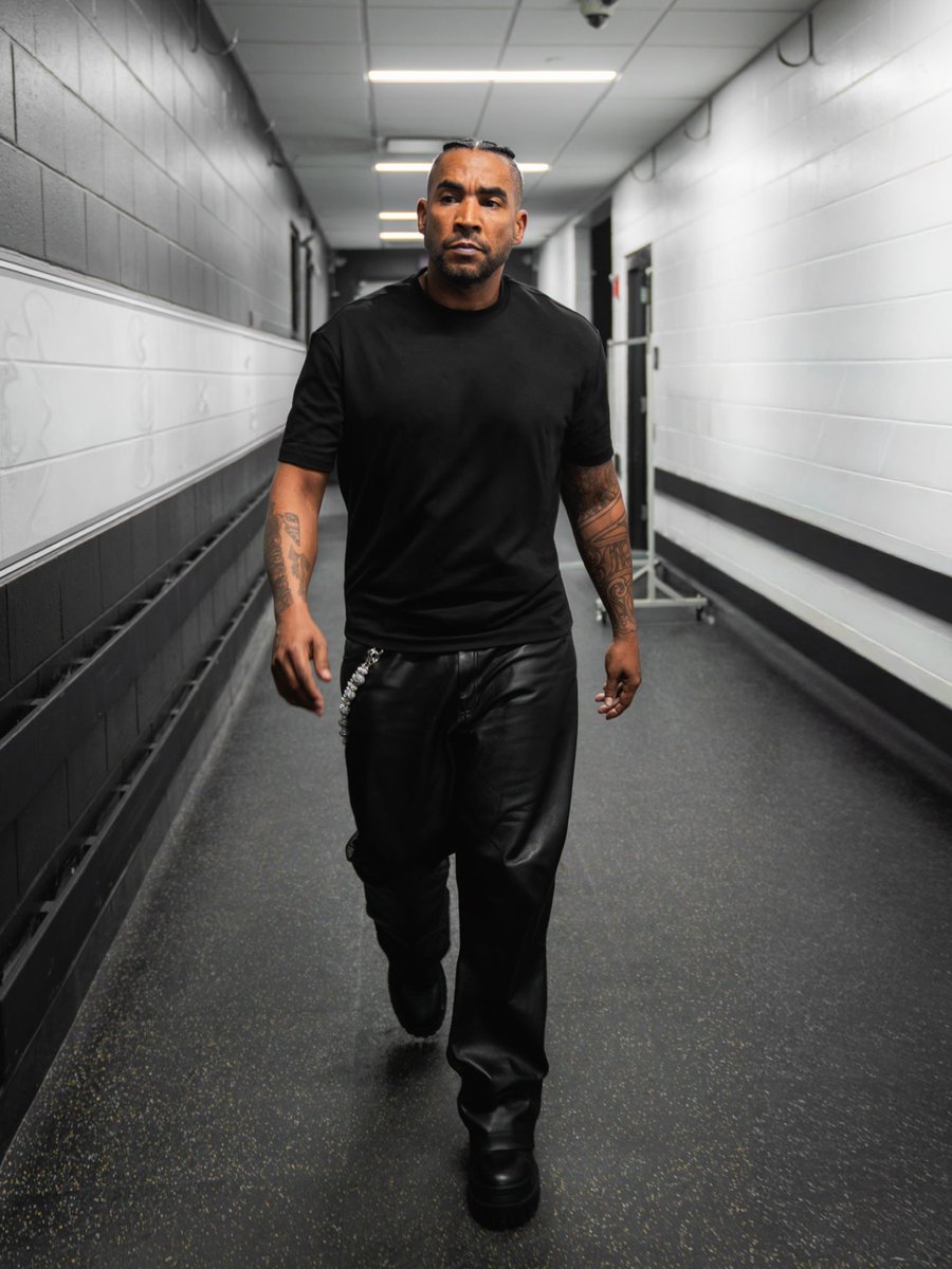 DONOMAR's tweet photo. The Last King World Tour 
Orlando, Florida 
@thekiacenter 
Sold Out https://t.co/QSNql8ErYm