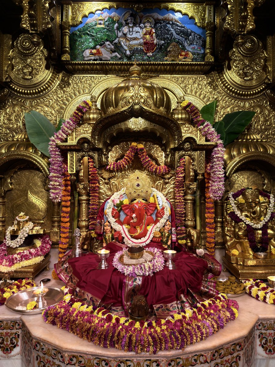 SVTMumbai's tweet photo. 🙏गणपती  बाप्पा मोरया 🌺मंगलमूर्ती मोरया 🙏०४/१०/२०२६
🙏Ganapati Bappa Moraya 🌺 Mangalmurti Moraya  🙏 04/10/2026 https://t.co/UiOIxHdldz