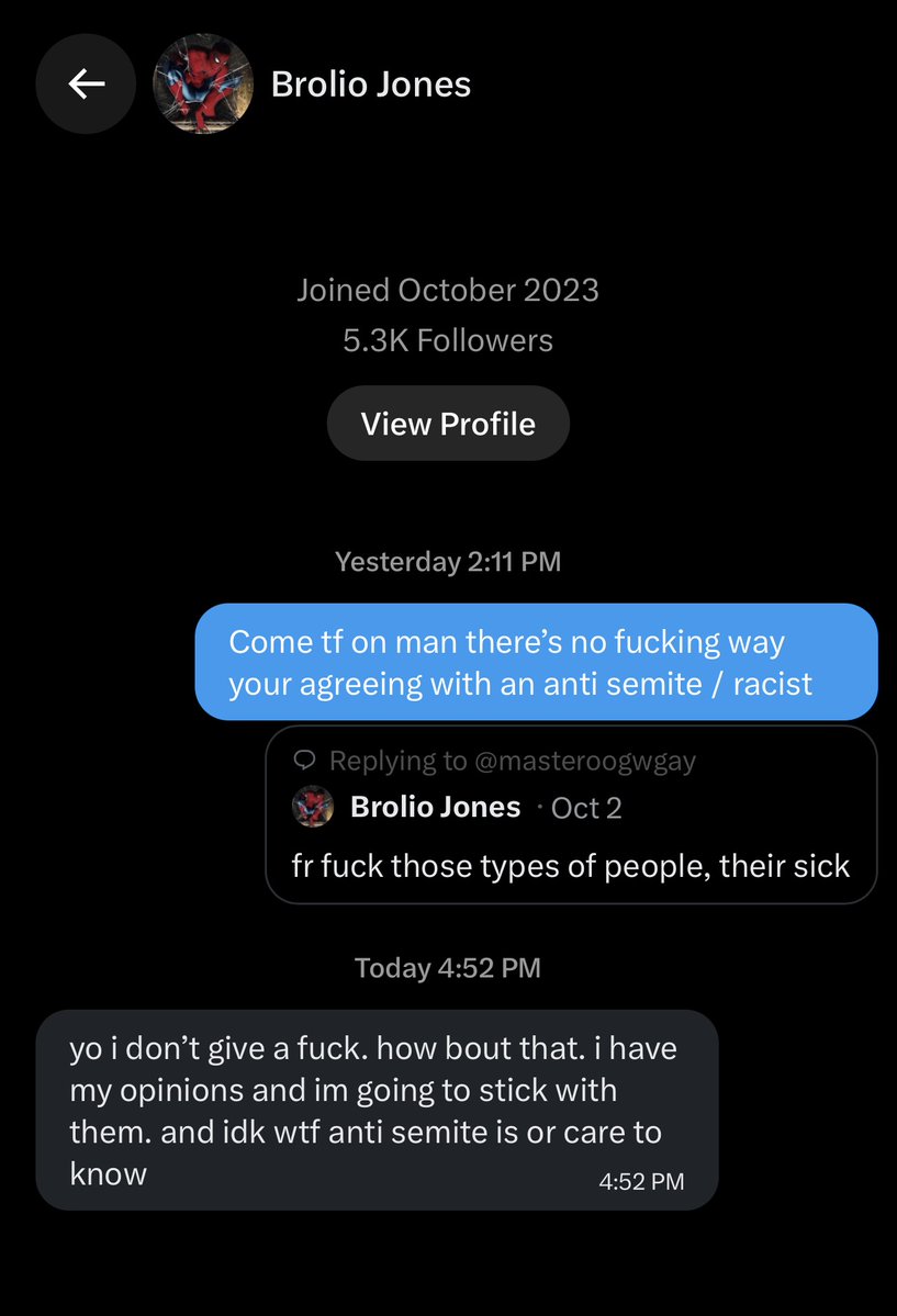 MidnightJedi_'s tweet photo. To anyone that follows @/Brolio69. Unfollow and block him. https://t.co/Qe3aAlwBPC