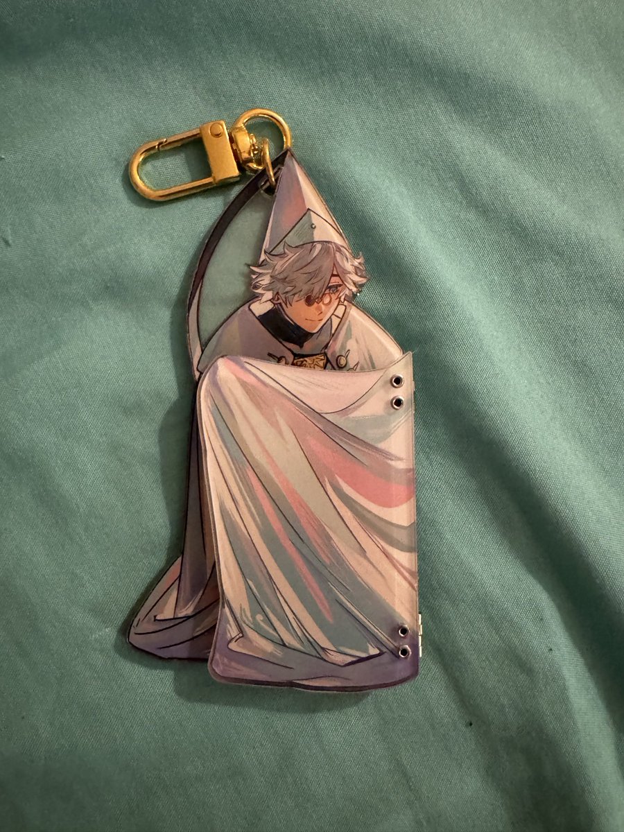 Cynnabar_'s tweet photo. MY QIFREY + QIFLING KEYCHAIN ARRIVED YIPPEEEEE YAYYYYYYYYY https://t.co/jWWCGQMrUC