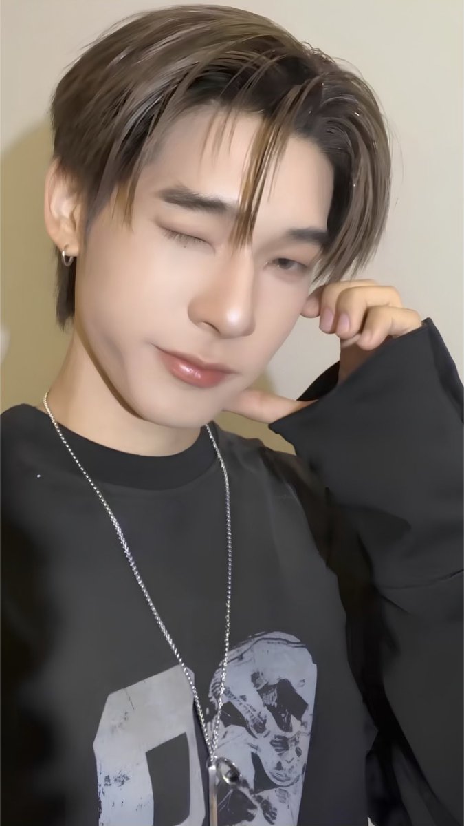lover2tee's tweet photo. .　 + 　　　   ˚    ♡   .
　　　  　　　　　　　　　　  　　　　　　
 ♡   　  　   + 　　　　　   　  ˚  
 　 　　　  · 　　  　　♡ 　 *.　　　　  　　　　　　
    +　　　　　   　  ˚  　  · 　  　 
　 　　♡ https://t.co/8Sg4Nem68H