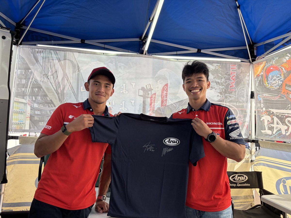 araihelmetjapan's tweet photo. 🚨ラストチャンス緊急速報🚨

今回のサイン会に当選されなかった方限定‼️

 急遽‼️ #チャントラ 選手と #アジ 選手2人の #サイン入りTシャツ を応募要項を満たした方の中から3名様にプレゼント✨

✅本日もてぎアライブースに受取に来れる方限定👕
⚠️応募締切は本日12:00‼️

ご応募お待ちしてます🔥 https://t.co/qTNYc5D4em