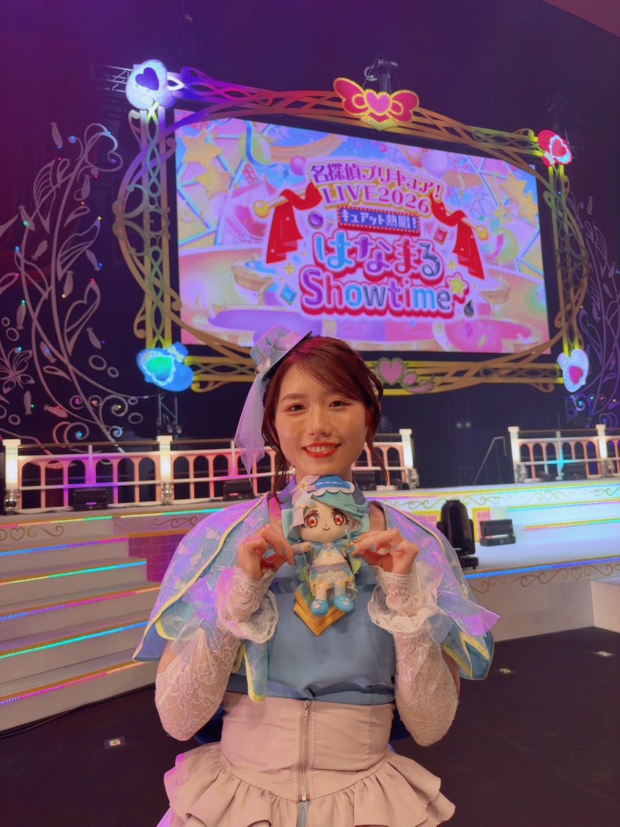 nana_matsumura's tweet photo. 「名探偵プリキュア！LIVE2026
キュアット熱唱！はなまるShowtime☆」

🩵キュアエクレール/帆羽くれあ役
長谷川育美さん

ヘアメイク担当させていただきました💐

#precure #プリキュア #プリキュアライブ #名探偵プリキュア！ #たんプリ https://t.co/AYQs1upFEY