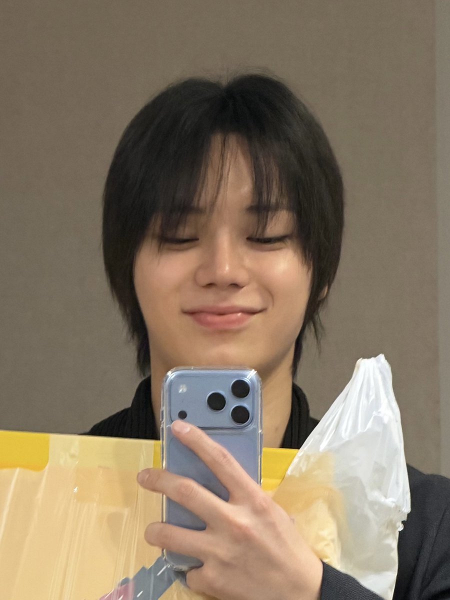 5__yul's tweet photo. https://t.co/WBZkj4YA8w