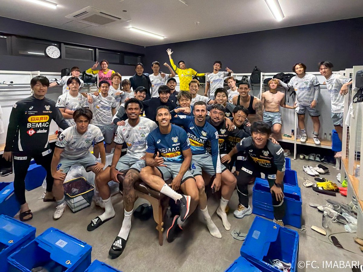 FCimabari's tweet photo. 🏆明治安田J2リーグ 第9節
🆚#栃木シティ
🗓 10/3 17:00 KO
🏟#CITYFOOTBALLSTATION
🔢 栃木C 1-2 今治

試合後の監督コメントと試合写真を公式サイトに掲載しました📝
https://t.co/s96DXFM4YR

#FC今治 #熱響を共に https://t.co/wsjYqIFrIn