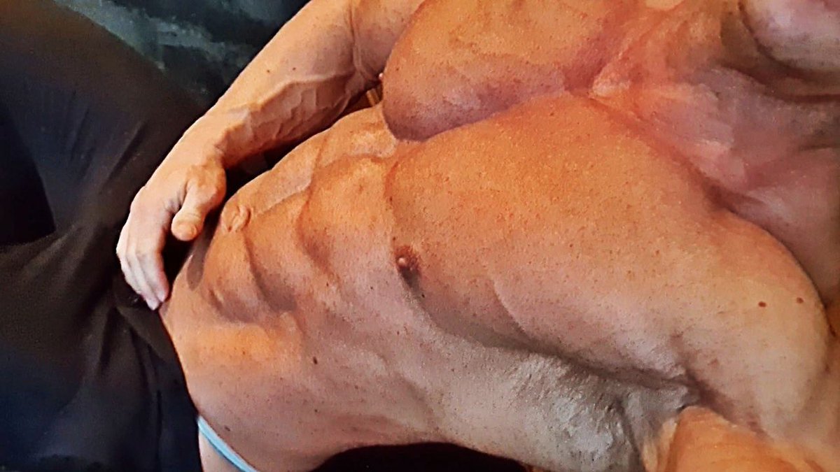 MaxSteelMuscle tweet picture
