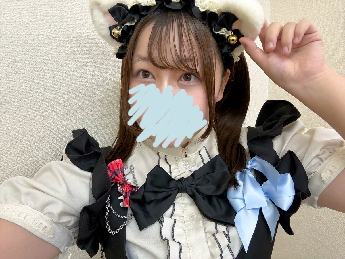 serinachacha's tweet photo. 10月3日のお給仕お疲れ様でした！
皆さまご帰宅ありがとうございま��た😊
初めて茶々娘さんの制服が着れて嬉しかったです🫶
沢山ご主人様、お嬢様方とお話しできて楽しかったです！
次回のお給仕でも皆さまのご帰宅お待ちしております☺️ https://t.co/VktEotOkUp